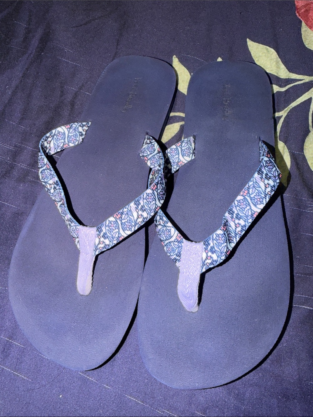 Vera Bradley Navy Flip Flop Sandals with Patterned Straps